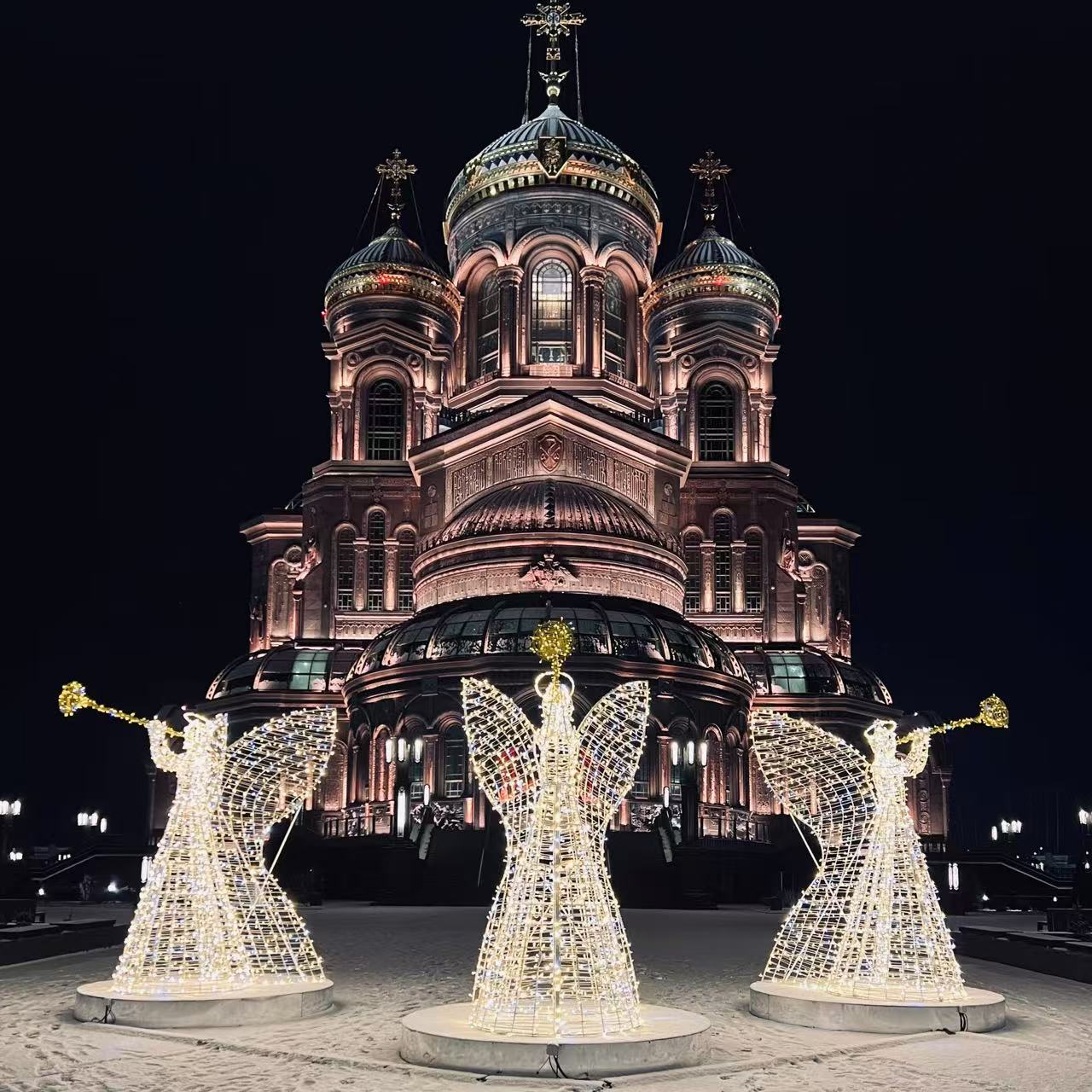 雪中的武装力量大教堂